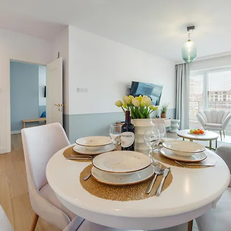 Aqua Blue B101-polanki Aqua-holiday アパート